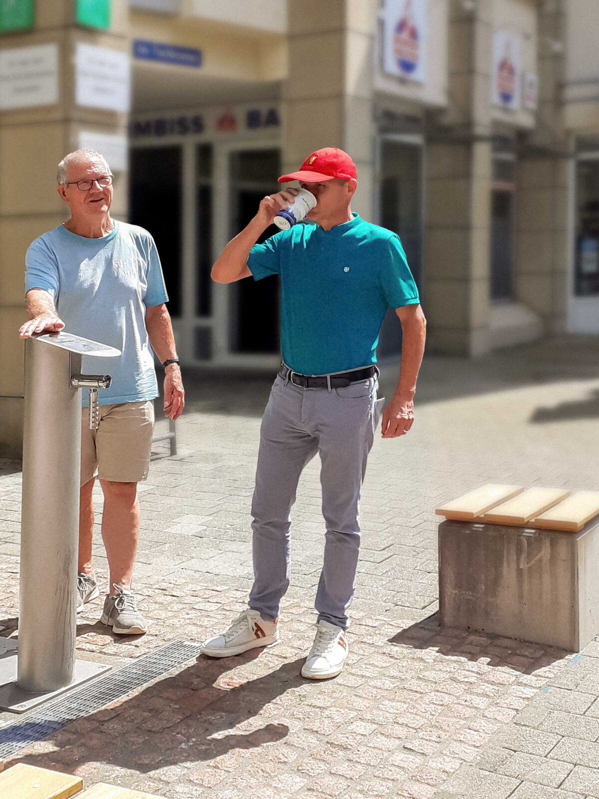 Ein öffentlicher Trinkbrunnen an einem zentralen Platz im Ort ist besonders an heißen Tagen eine wertvolle Einrichtung, für die wir uns gerne »stark machen«.